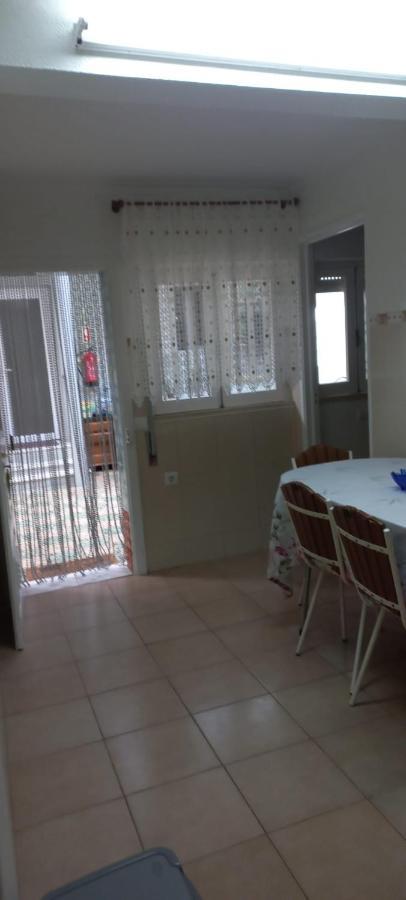 Cila'S Guest House Vieira de Leiria Exterior photo